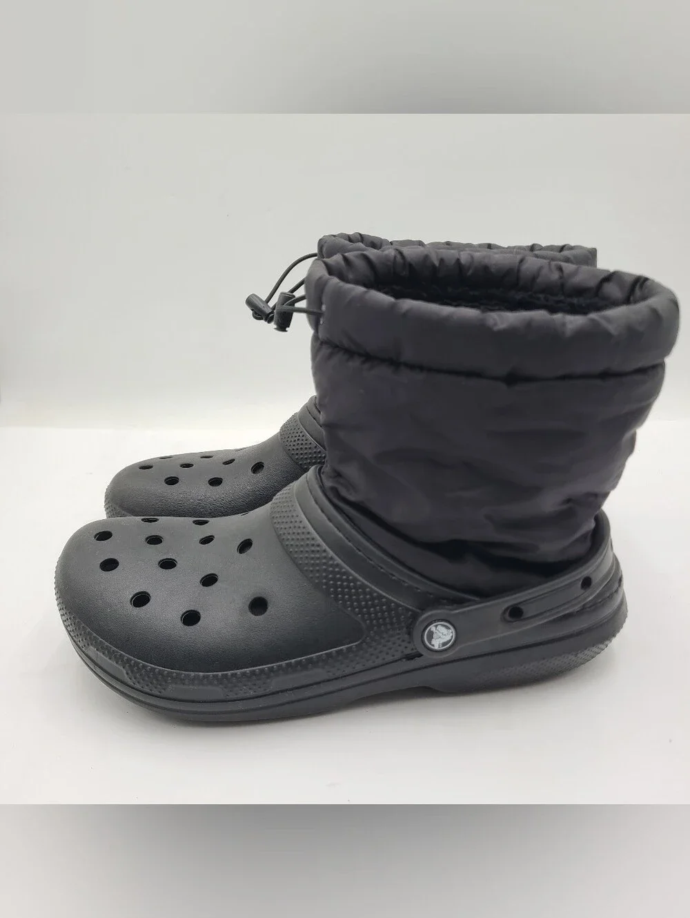 B48 Crocs Classic Neo Puff Boots Black Unisex Sz 10 M-Sz12 W (206630)
